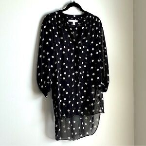 LC Lauren‎ Conrad Hi-Lo Polka Dot Blouse